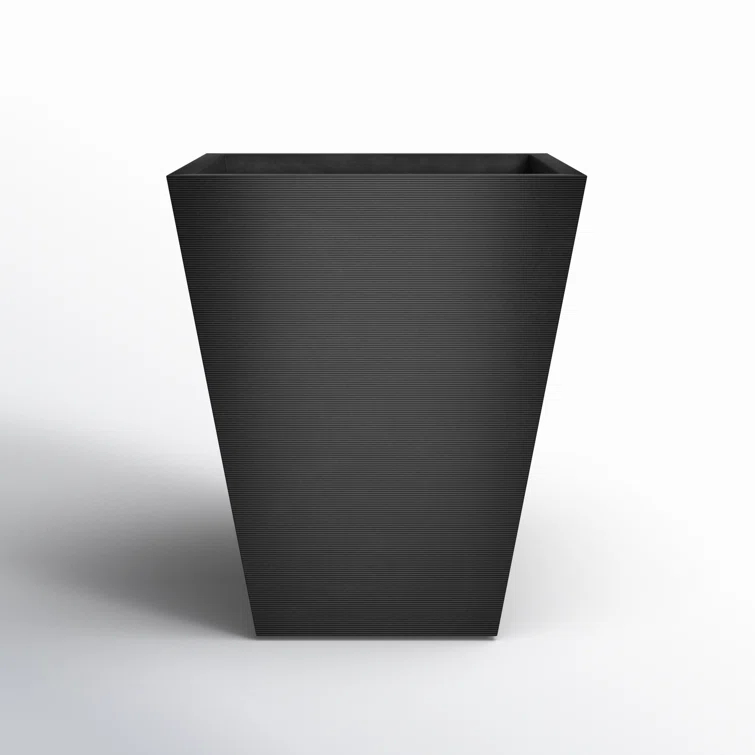 Pro Series Linear Thirty Planter