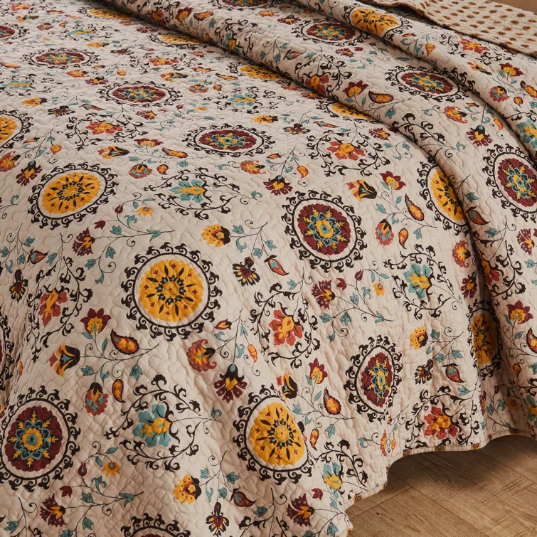 Andorra Medallion Cotton Reversible Quilt Set