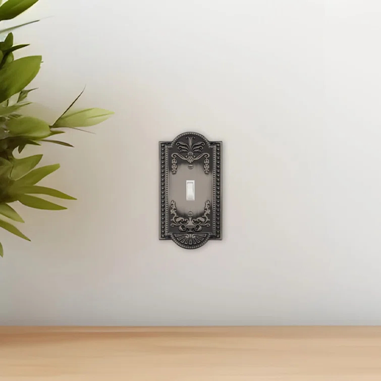 Meadows 1-Gang Toggle Light Switch Wall Plate