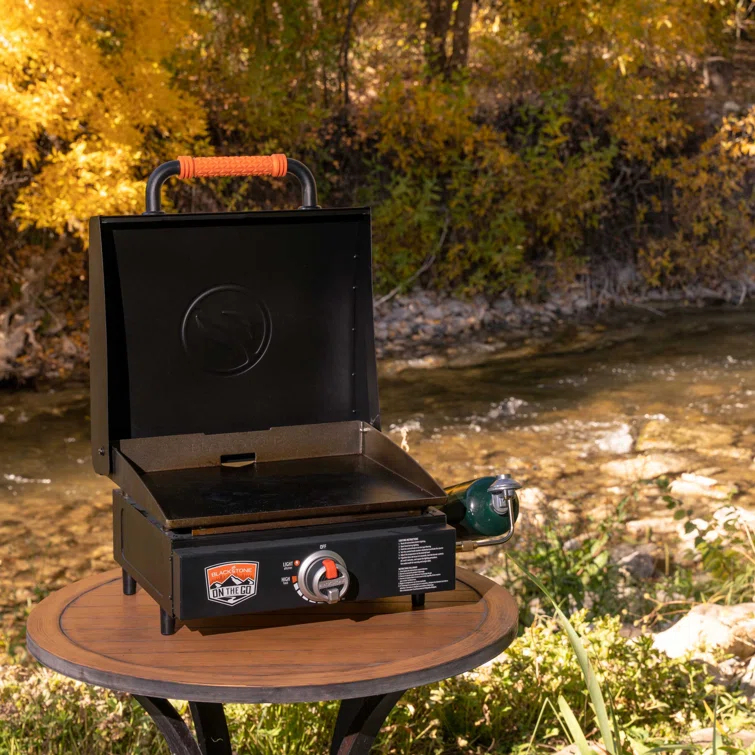 Blackstone On the Go 17" Tabletop Griddle with Hood