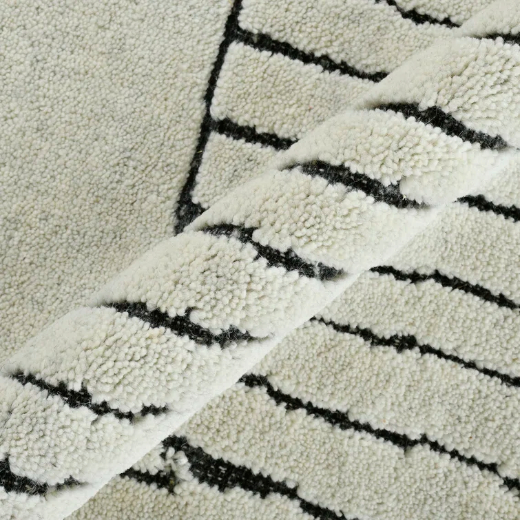 Arlington Moraccan Ivory Hand-Knotted Area Rug