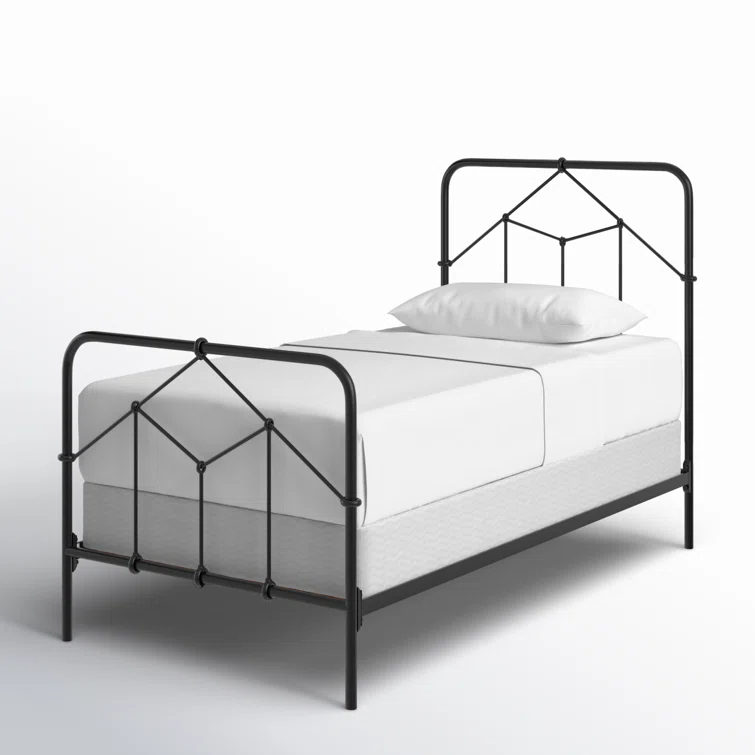 Maddie Bed - Black / Twin