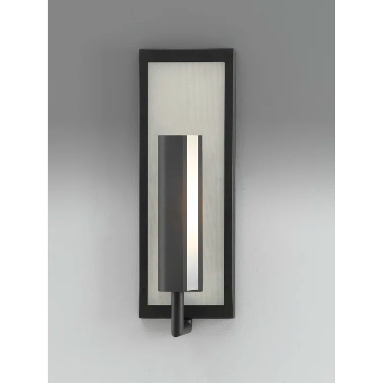 Daisymay Armed Sconce
