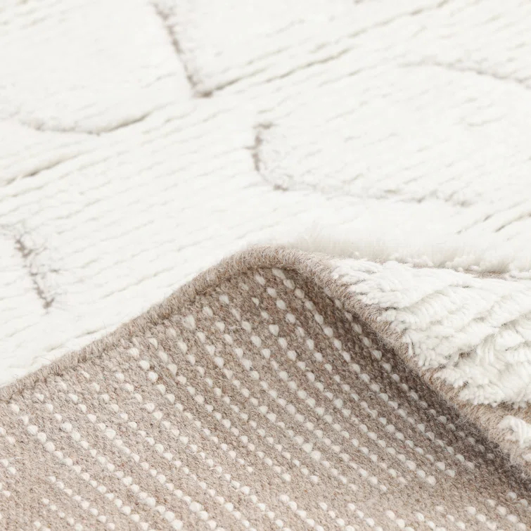 Abstract Area Rug in Ivory/Black