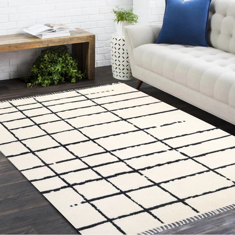 Hoxton Ivory/Black Rug