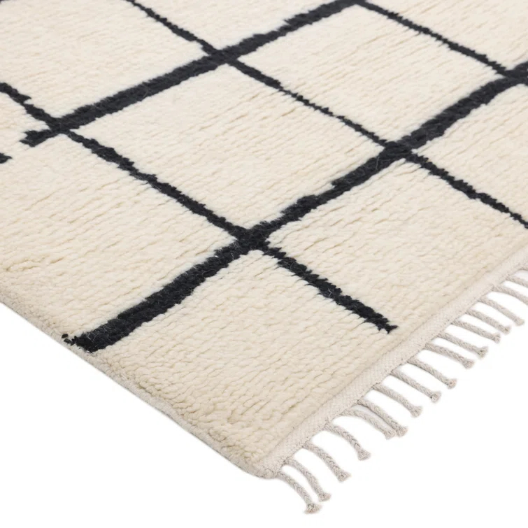 Hoxton Ivory/Black Rug
