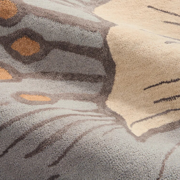 NICOLE MILLER NEW YORK Flora Grandeur Bloom Handcrafted Wool Area Rug Taupe