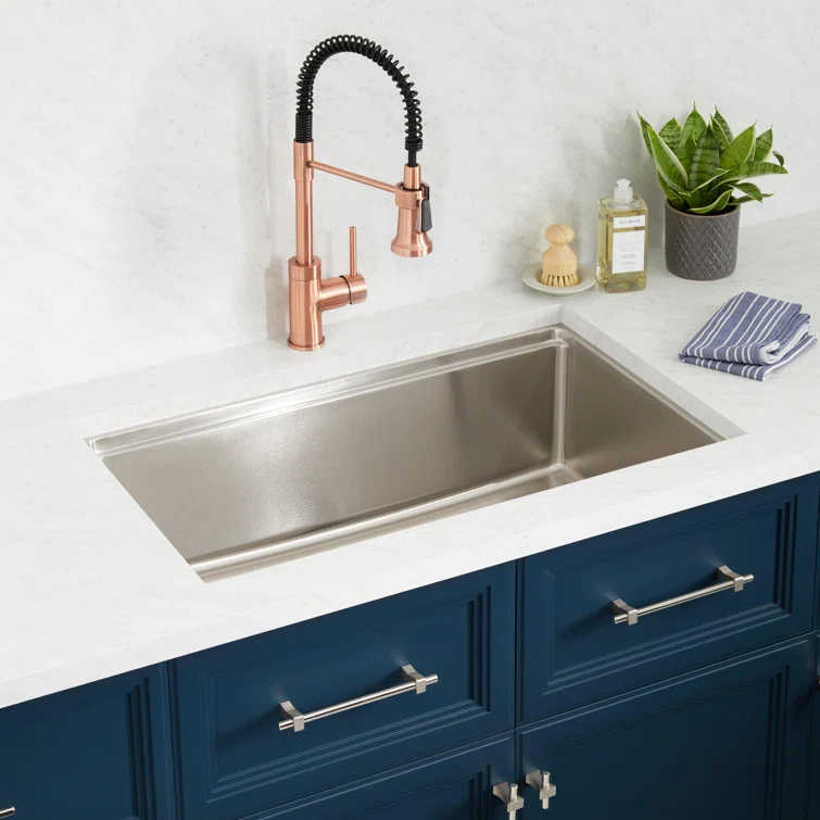 Signature Hardware 481916 Melbrook 31 "L Undermount Kitchen Sink With Accessories