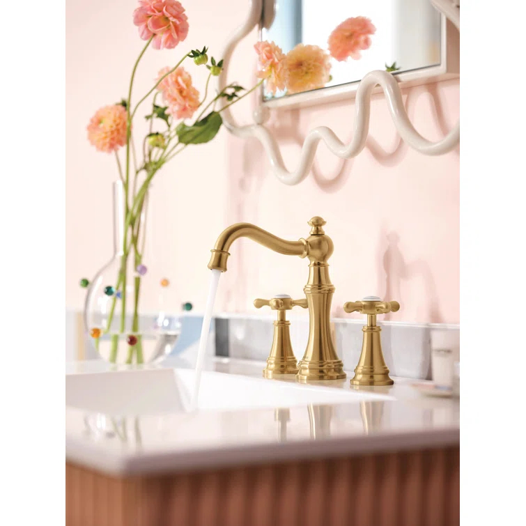 Weymouth Widespread Bathroom Faucet with Drain Assembly