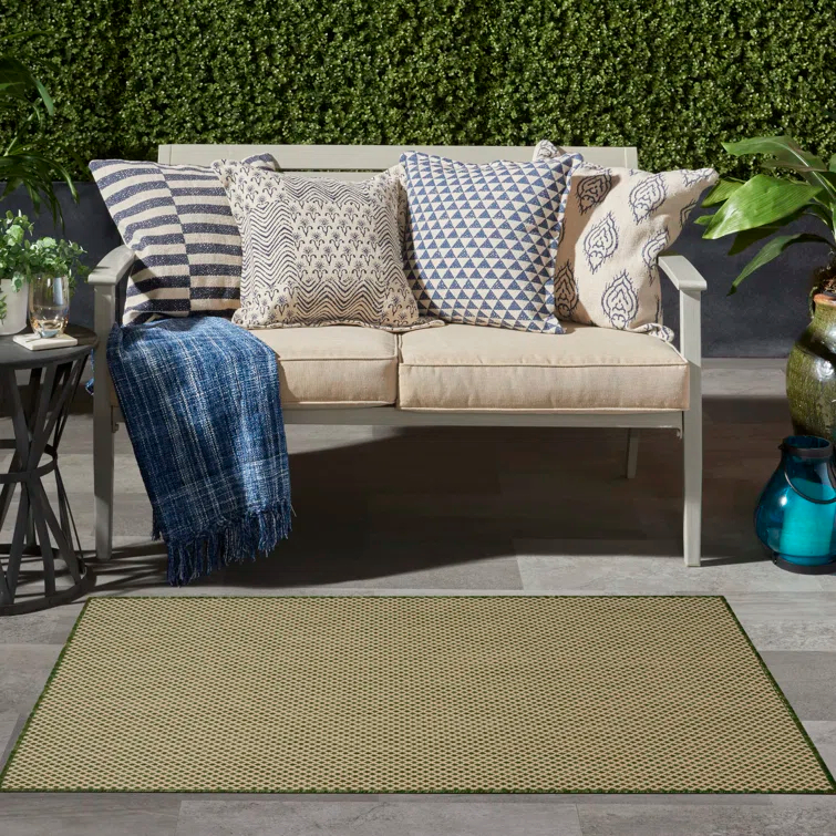 Hartigan Green Modern Indoor/Outdoor Rug