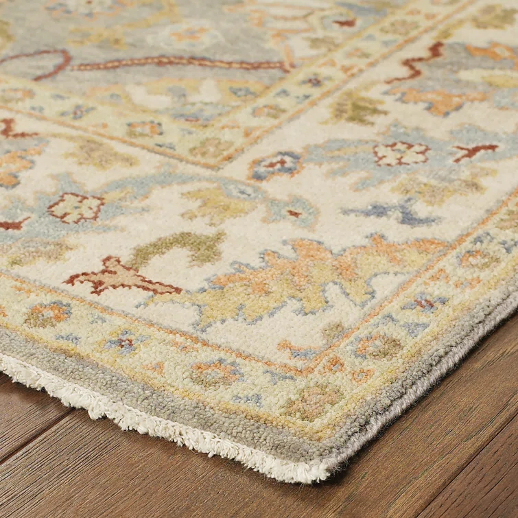 Hand-Knotted Gray Wool 10' x 14' Easy-Care Area Rug