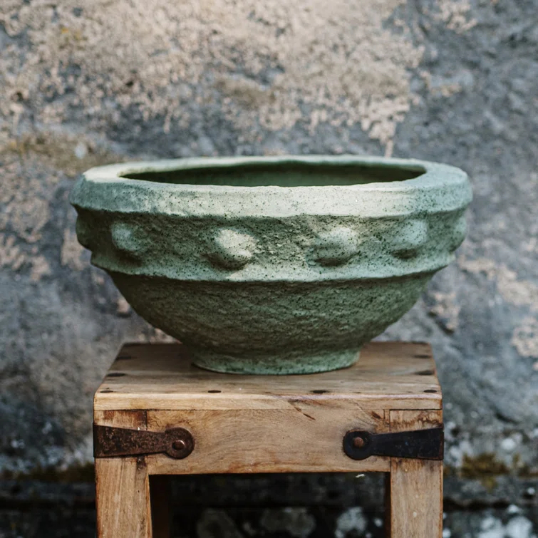 VIETRI Casa Handmade Pot Planter