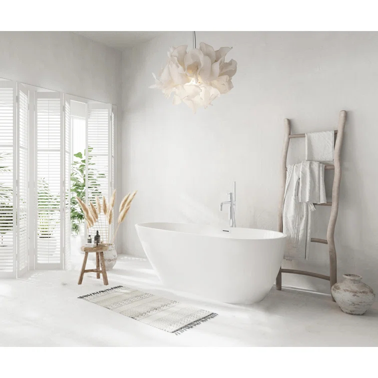 59 Inch Bathtub in Glossy White with Trim