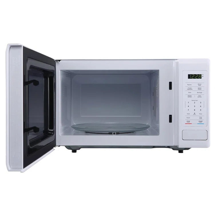 Magic Chef 0.9 Cubic Feet 900 Watt Countertop Microwave