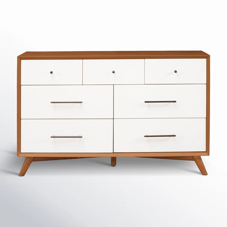 Williams 7-Drawer Dresser