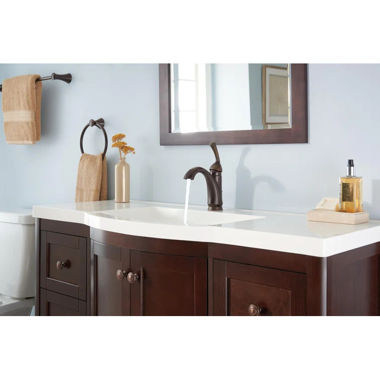 Haywood Single Hole Bathroom Faucet with Drain Assembly, Single Handle Bathroom Sink Faucet
