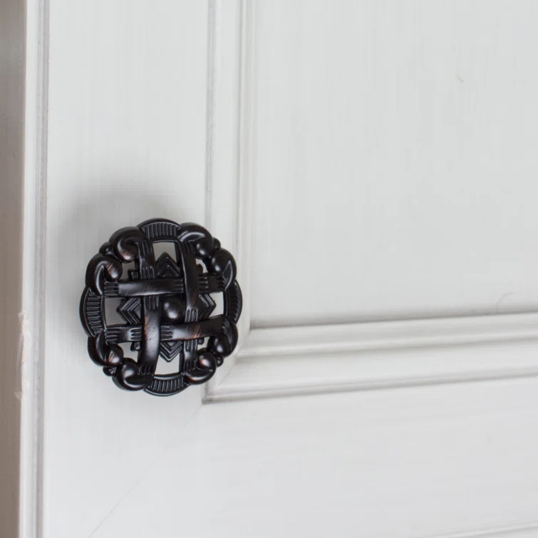 Celtic 1 3/8" Novelty Knob Multipack