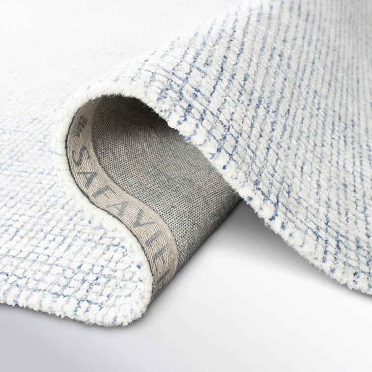 Rowe Handmade Tufted Ivory/Blue Rug