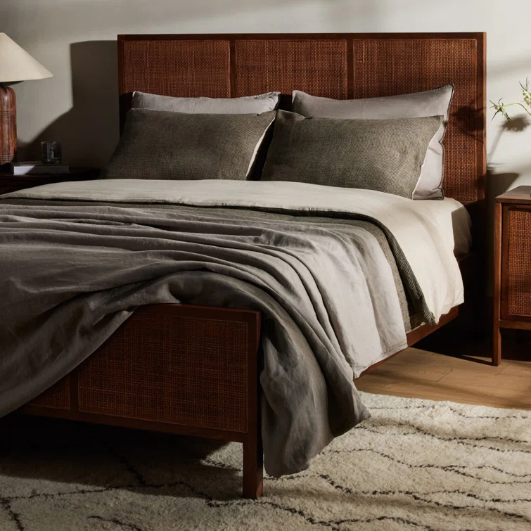 Nellie Cane Bed