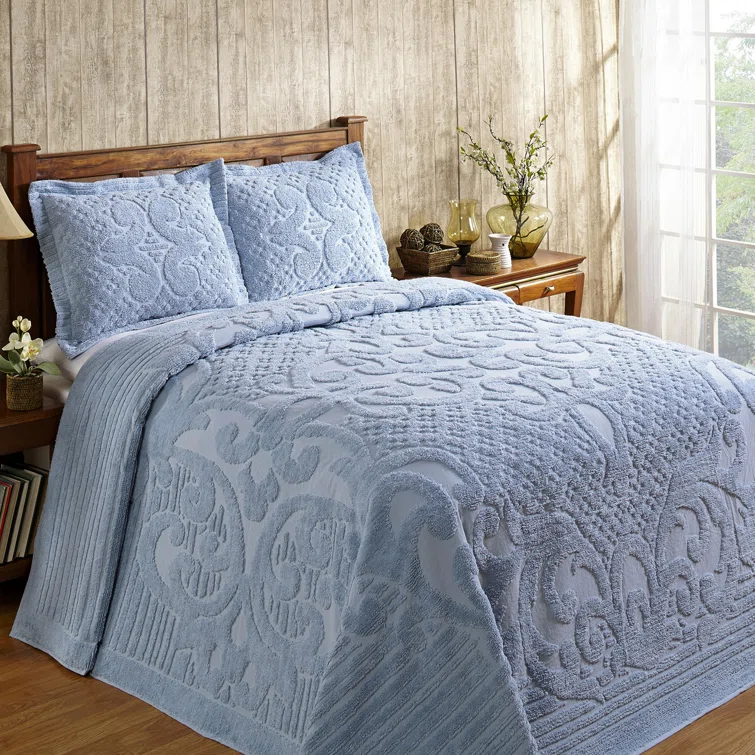 Ashton Collection Chenille Bedspread Set, 100% Cotton Machine Washable Bedding Set, Soft & Breathable Medallion Design Coverlet with Sham, Luxurious All Season Comfort