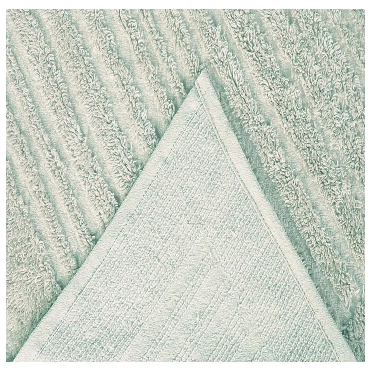 Ashton Collection Chenille Bedspread Set, 100% Cotton Machine Washable Bedding Set, Soft & Breathable Medallion Design Coverlet with Sham, Luxurious All Season Comfort