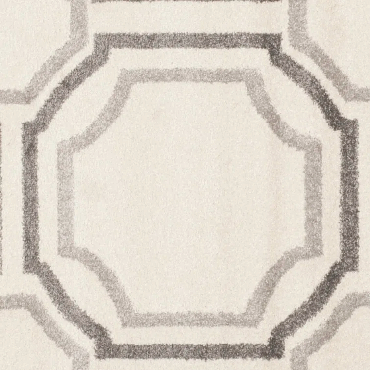Amherst Performance Geometric Rug