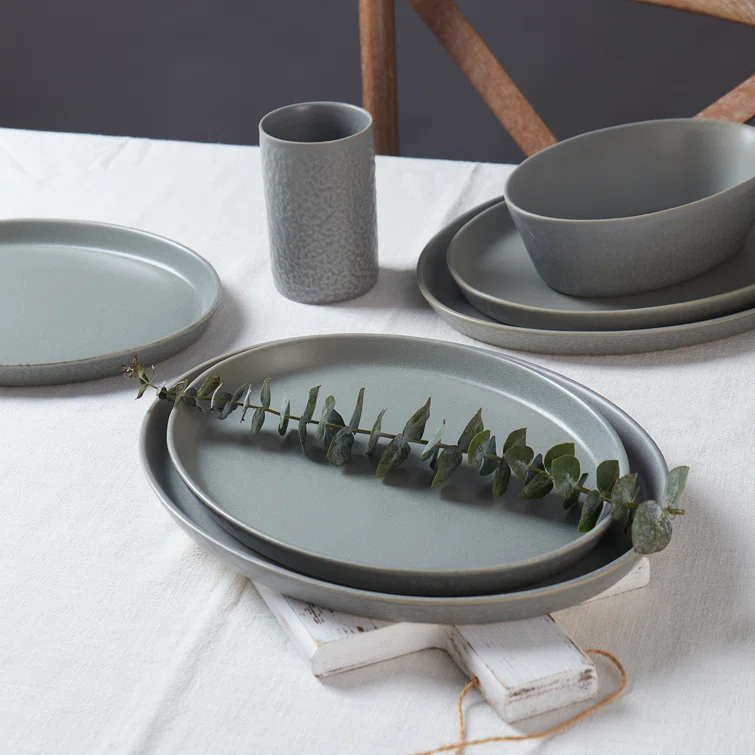 Stone by Mercer Project Katachi 32-Piece Dinnerware Set Stoneware