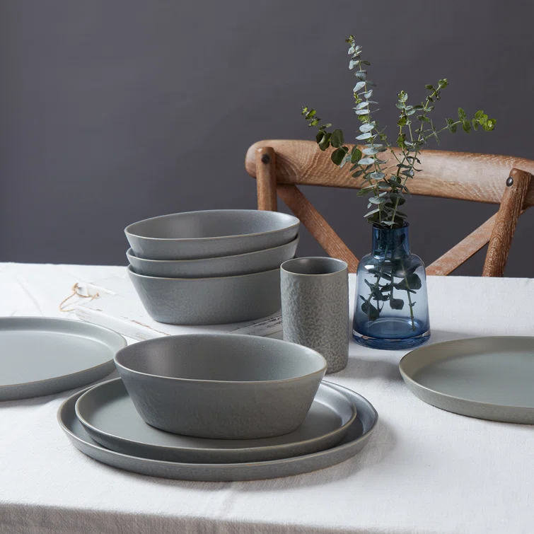 Stone by Mercer Project Katachi 32-Piece Dinnerware Set Stoneware