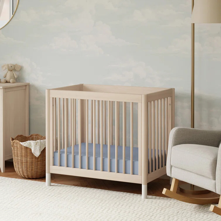 Gelato 4-in-1 Mini Convertible Crib