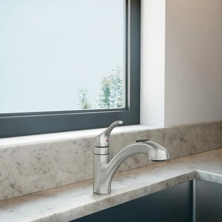 MOEN Renzo Spot Resist Stainless 9 in. H Pull Out Sprayer Kitchen Faucet with 360° Spout Swivel and PowerClean