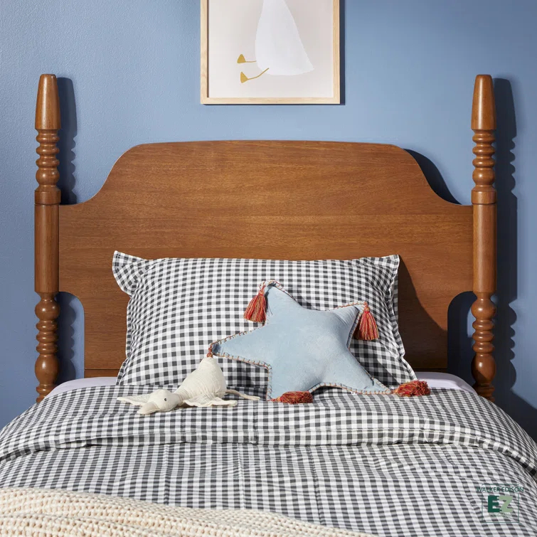 Vivienne Traditional Easy Assembly Solid Wood Twin Spindle Bed