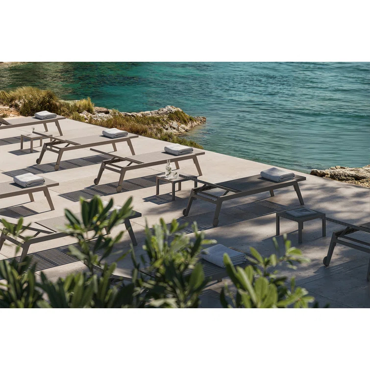Spritz Sun Lounger