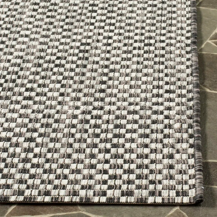 Dirks Performance Geometric Rug