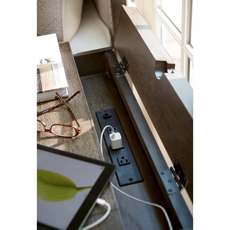 Playlist 3 - Drawer Nightstand
