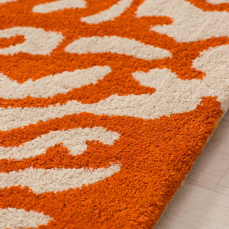 Wimborne Hand Tufted Wool Floral Rug