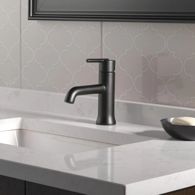 Trinsic Single Hole Bathroom Faucet with Drain Assembly, Single Handle Bathroom Sink Faucet