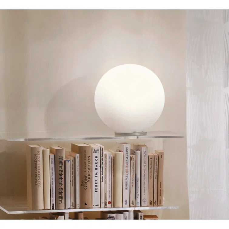 Mia Globe Lamp