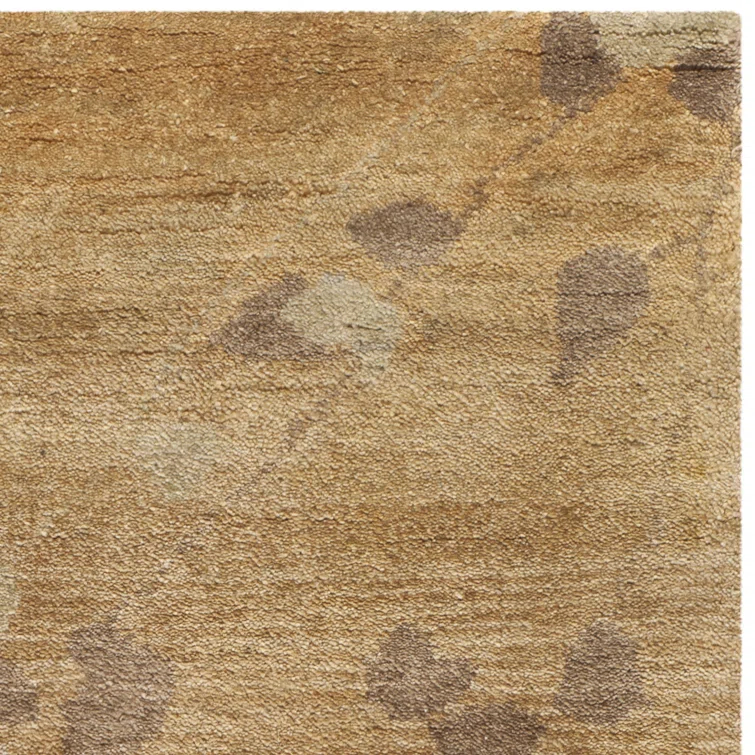 Martha Stewart 100% Wool Pile Floral Rug