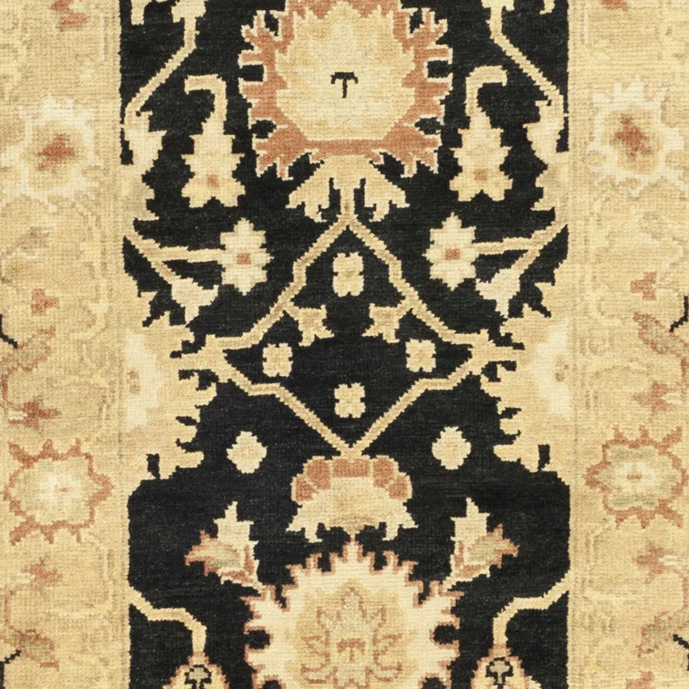 Oushak OSH115 Hand Knotted Area Rug - Black/Light Gold - 4'x6' - Safavieh.