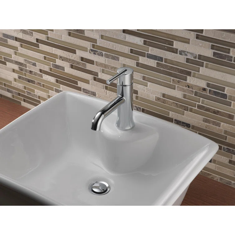 Trinsic Single Hole Bathroom Faucet with Drain Assembly, Single Handle Bathroom Sink Faucet