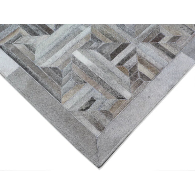 Natural Hide Cowhide Geometric Rug