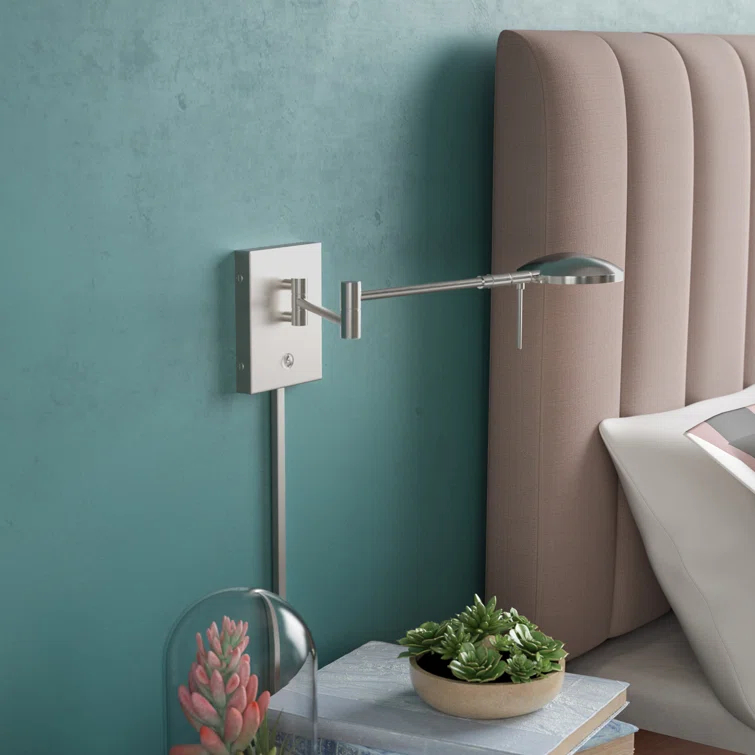 Plug-in Swing Arm Sconce