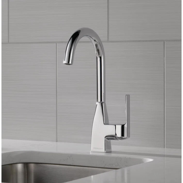 Peerless Faucets Xander Kitchen Faucet