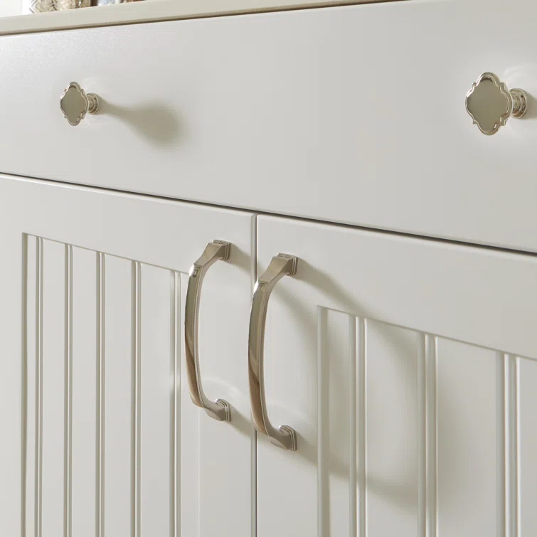 Revitalize Cabinet Bar Pull