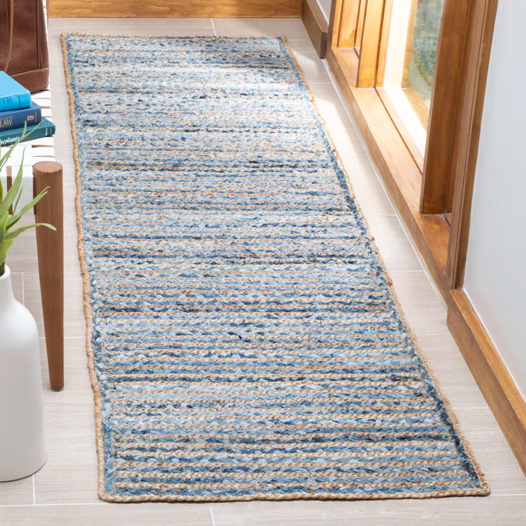 Williar Hand Woven Jute Rug