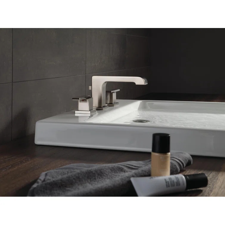 Ara Widespread Bathroom Faucet 3 Hole, 2-handle Bathroom Sink Faucet with Drain Assembly