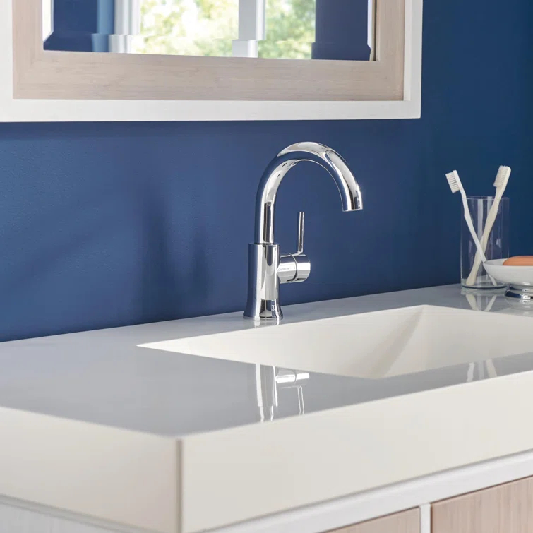 Trinsic Single Hole Bathroom Faucet with Drain Assembly, Single Handle Bathroom Sink Faucet
