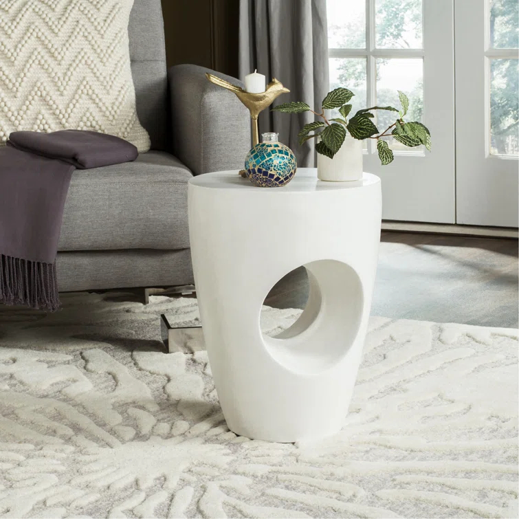 Avoriaz End Table