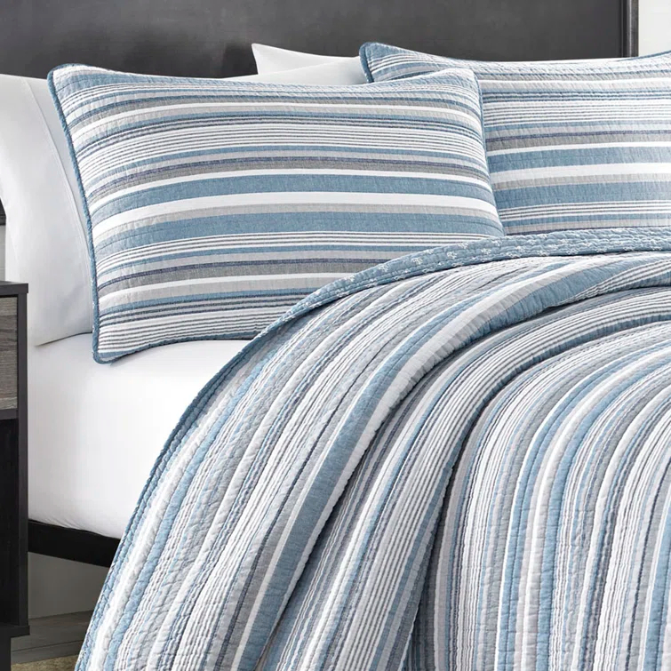 Nautica Nautica Jettison Cotton Reversible Blue Quilt Set