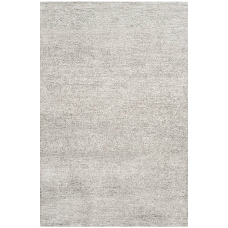 Silver Sky Hand-Knotted Viscose and Cotton Area Rug 4' x 6'